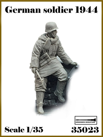 Deutscher Soldat 1944 #2
