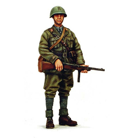 Italian officer in combat dress & MP 1940-45
