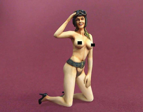 Naked female GI 1943/45