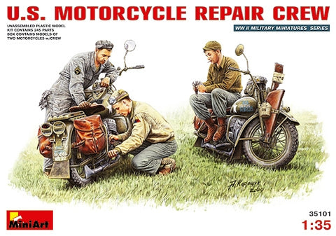 US motorcycle repair crew