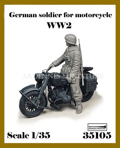 Deutscher Kradmelder WWII