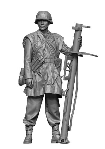 WSS soldier with Panzerschreck WWII