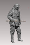 Wehrmacht non-commissioned officer in winter WWII
