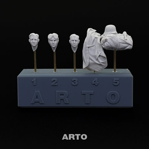 German heads for KS600 with sidecar & accessories for Tamiya 35384