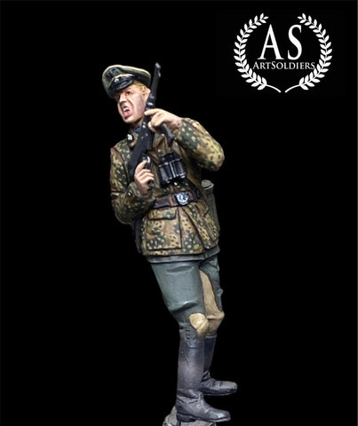 WSS Untersturmführer Frühling 1945