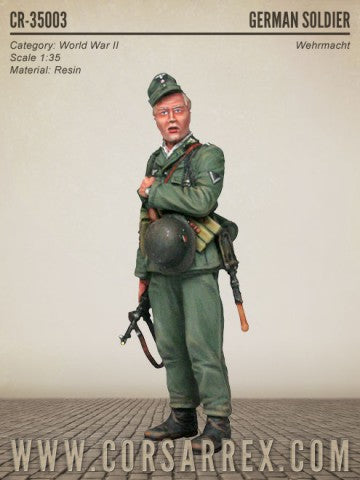Deutscher Wehrmachtssoldat mit MP 40