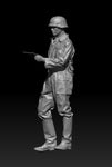 Deutscher Panzersoldat mit Italienischer Camo WWII