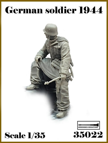 German soldier 1944 #1
