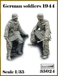 German soldiers set 1944