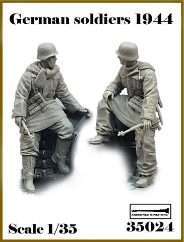German soldiers set 1944