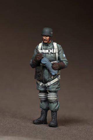 Fallschirmjäger Offizier auf dem Flugfeld