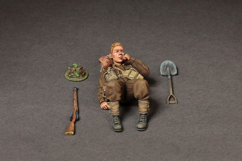 Britischer Infanterist #3 bei einer Rast WWII