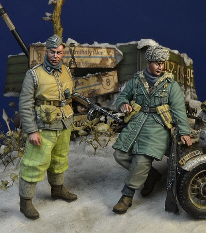 WSS Soldiers Hungray Winter 1945