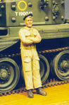 Englischer Panzersoldat bei der Pause