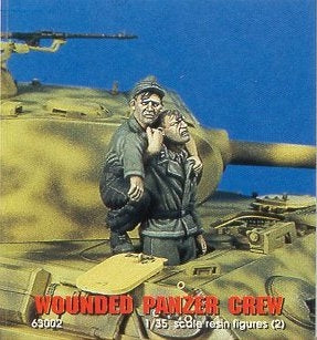 Wounded tank crew 1944