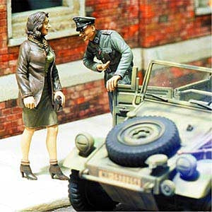 German Officer with young lady 1940
