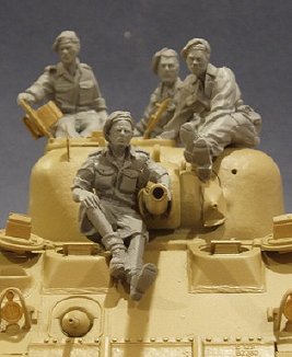 Kiwi Sherman Crew + Storage WWII