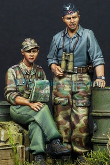 German tank crew in summer uniform