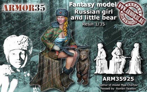 Russisches Mädchen mit kleinem Bären