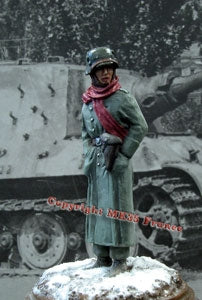 Deutscher Infanterist mit Mantel & Schal Winter 1943
