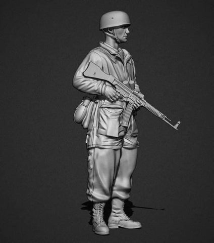 Deutscher Fallschirmjäger Oder Front #1