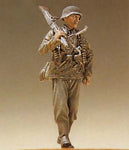 Deutscher WSS Grenadier marschierend