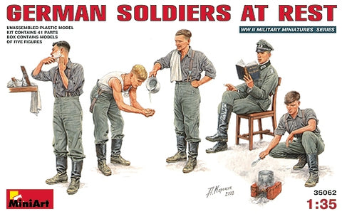 German solders at rest