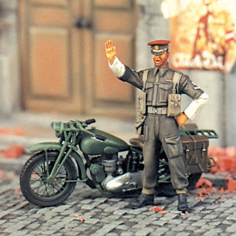 Triumph Motorrad mit Britischer MP WW II