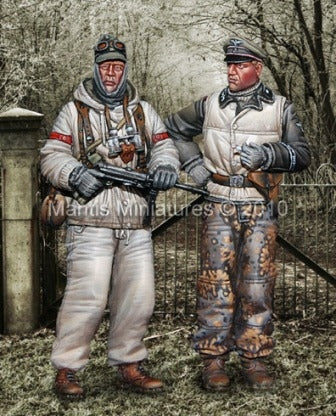 German WSS grenadier & Tank commander Winter 1944