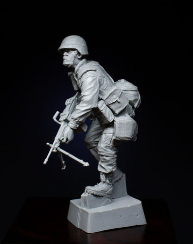 101st airborne div. Saw Gunner