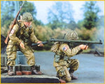 U S Paras with bazooka june 1944
