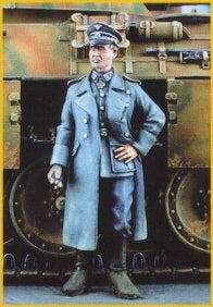 Deutscher Offizier mit Mantel 1944