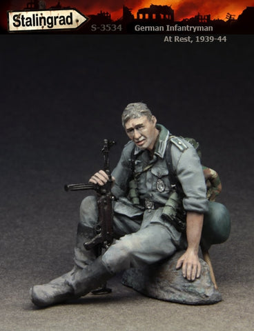 German Wehrmacht infantryman at rest #4 1939-44