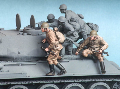 Sowjetische Rotarmisten #1 Sommer 1943-45 (aufgesessen)