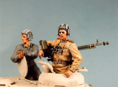 Russian tank crew summer IS-2 1944-45 + 12,7 MG DshTK