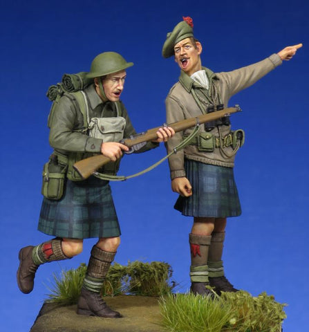 Scottish "Black Watch" Officer & Soldier WWII